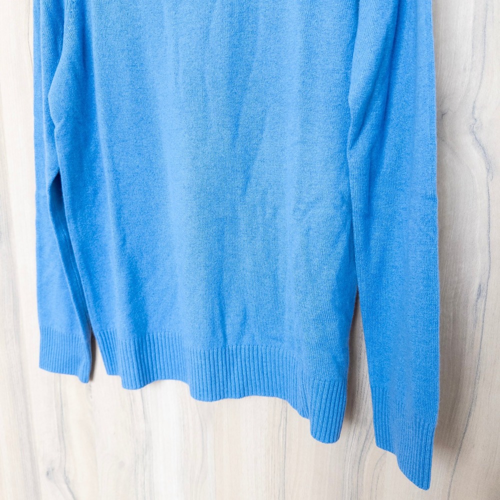 Norm Thompson Womens 100% Cashmere Sweater M Blue Mock Neck Quiet Luxury Preppy - Picture 3 of 9